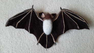 Preview: Filztiermodell Großes Mausohr (Myotis myotis) - AUF BESTELLUNG