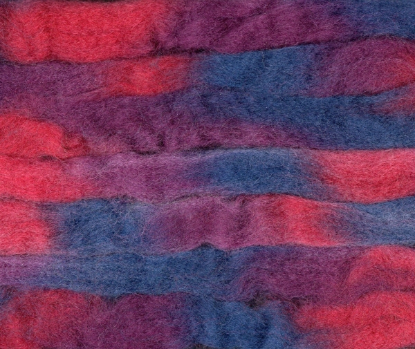 Kammzug Space - Farbe "Waldbeeren" 50g