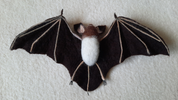 Filztiermodell Großes Mausohr (Myotis myotis) - AUF BESTELLUNG