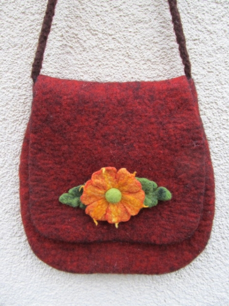 Filztasche Merino rot-schwarz