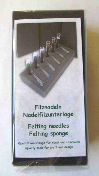 Nadelfilzunterlage und Filznadelset mit Infoflyer