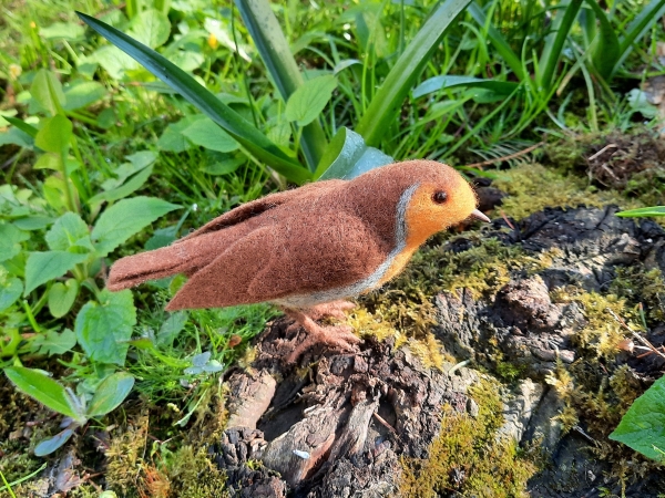 Filztiermodell Rotkehlchen (Erithacus rubecula)