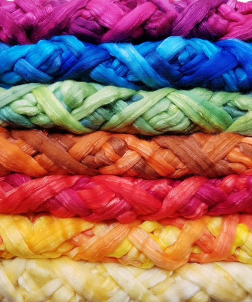 Kammzug Wolle-Seide, Floating Colour "Rotglut", 50g